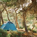 Camping in der Natur - beim Wildcampen die Kosten & Strafen beachten!